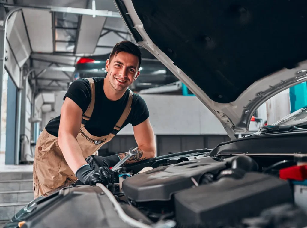 Used Auto Cars Engine in USA